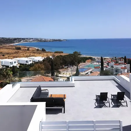 Phaedrus Living Luxury Seaview Coral Bay