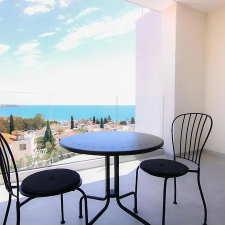 Phaedrus Living Luxury Seaview Coral Bay