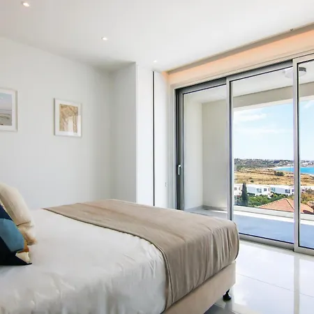 Phaedrus Living Luxury Seaview Coral Bay וילה *