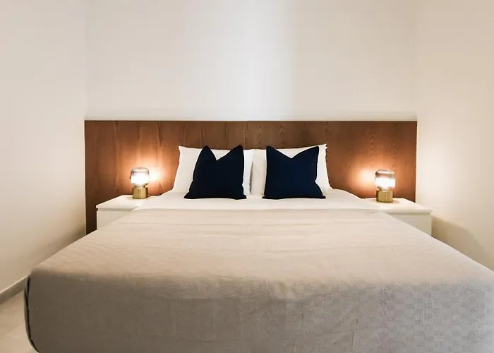 Phaedrus Living Luxury Seaview Coral Bay Villa *